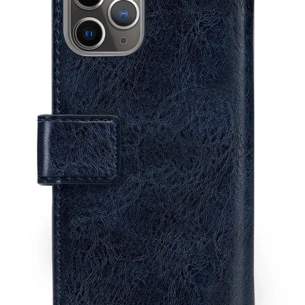 iPhone 11 Pro Max bookcase blauw geopend met 3 pasjesvakken