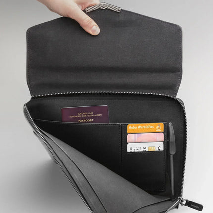 Mobilize Elegant Universal Tablet Clutch Black Croco Mobilize
