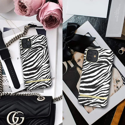 Richmond & Finch Freedom Series One-Piece Apple Iphone 13 Pro Max Zebra Richmond & Finch
