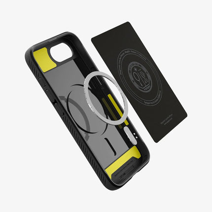 Spigen Case iPhone 17e / 16e - Rugged Armor MagFit - Black
