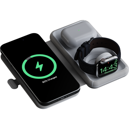 Xtorm Foldable Wireless Travel Charger 3 in 1 15W- XWF31