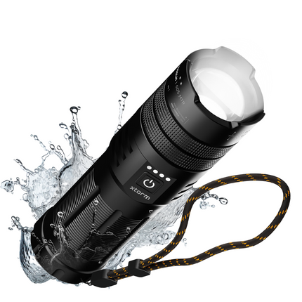 Xtorm 20W Fast Charge Flashlight Powerbank 10.500 mAh - Flashlight Powerbank - XRF101